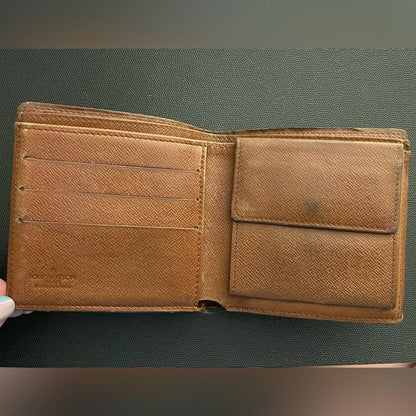 Vintage Louis Vuitton Men's Monogram Bifold Wallet