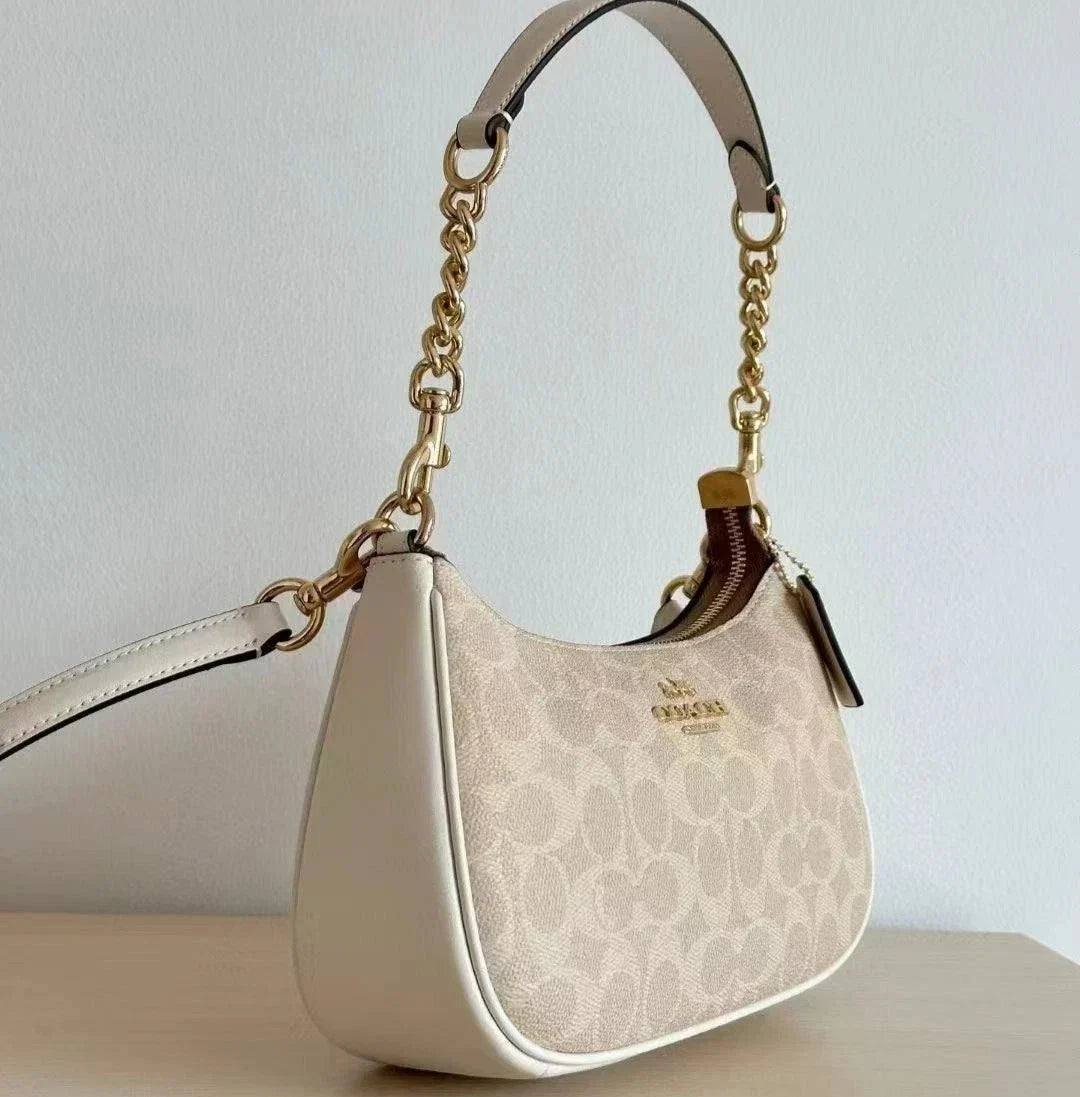 Coach Teri Shoulder Bag Signature Canvas CV933 NWT