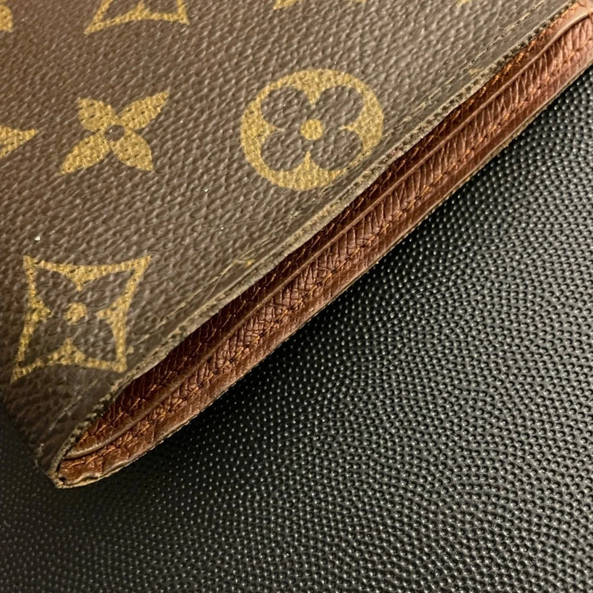 Vintage Louis Vuitton Men's Monogram Bifold Wallet